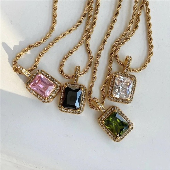 18k Gold Plated Black CZ Pendant & Twist Rope Chain Necklace - Picture 5 of 9
